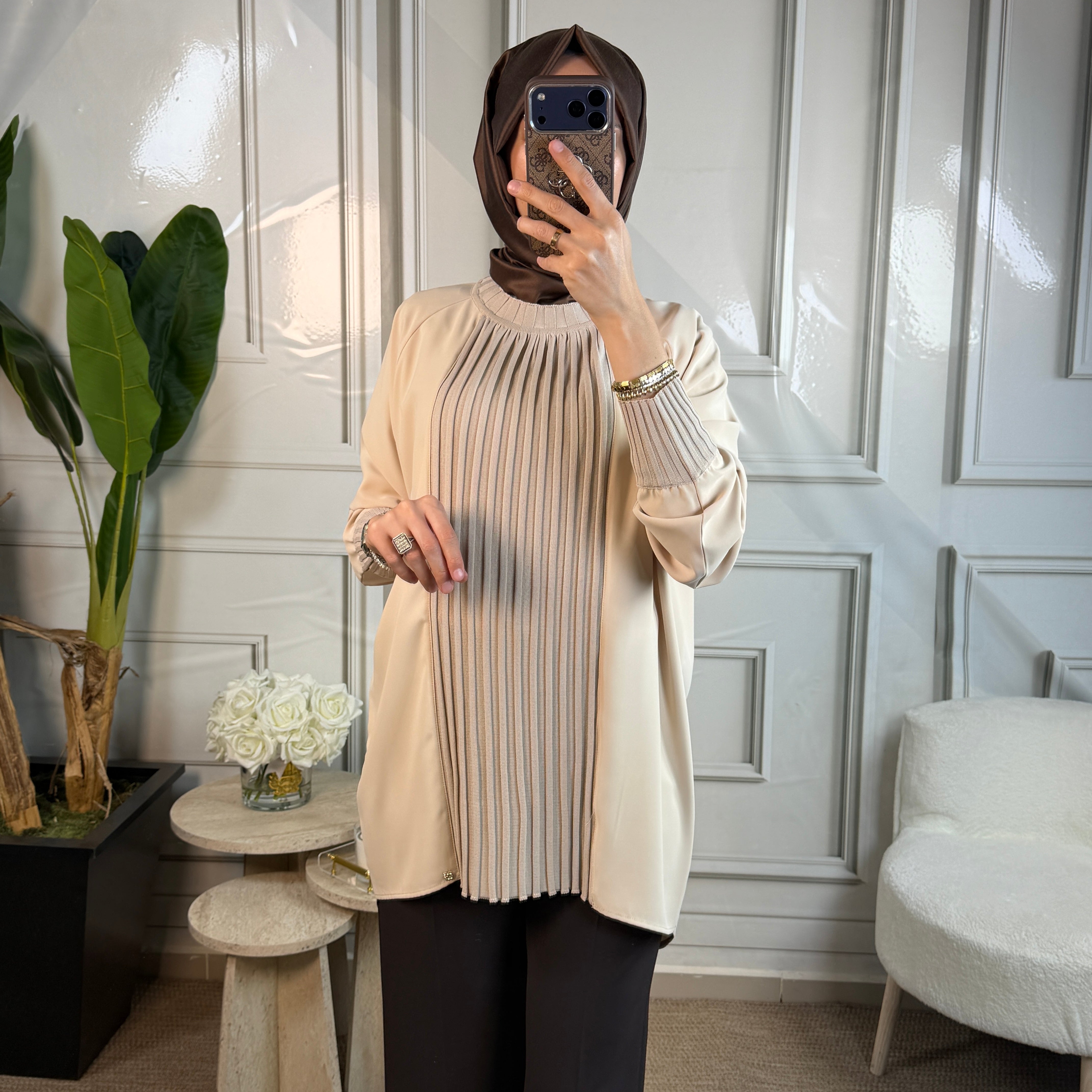 Ghisa Tunik