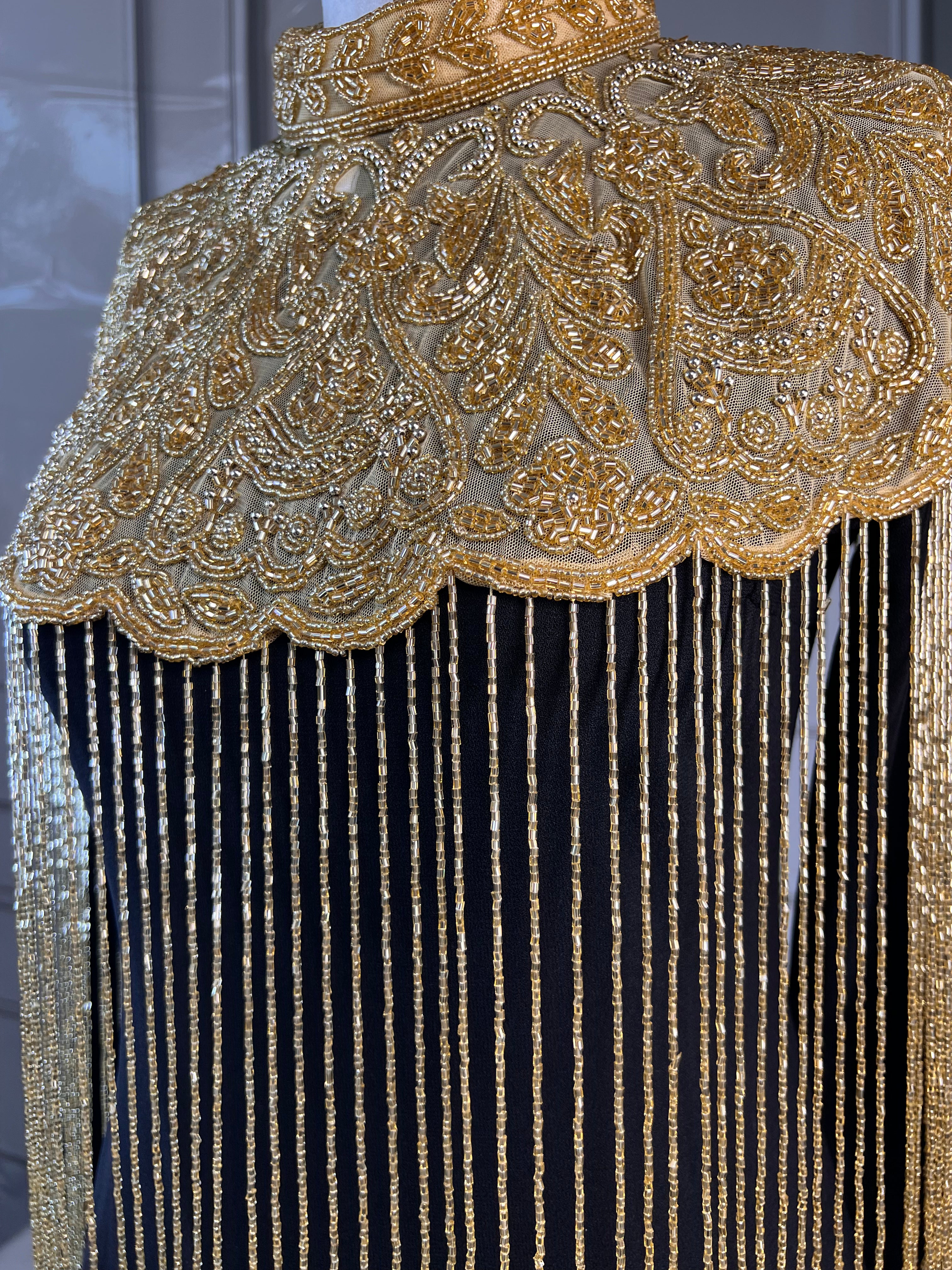 İthal Gold Taşlı Dubai Pelerin