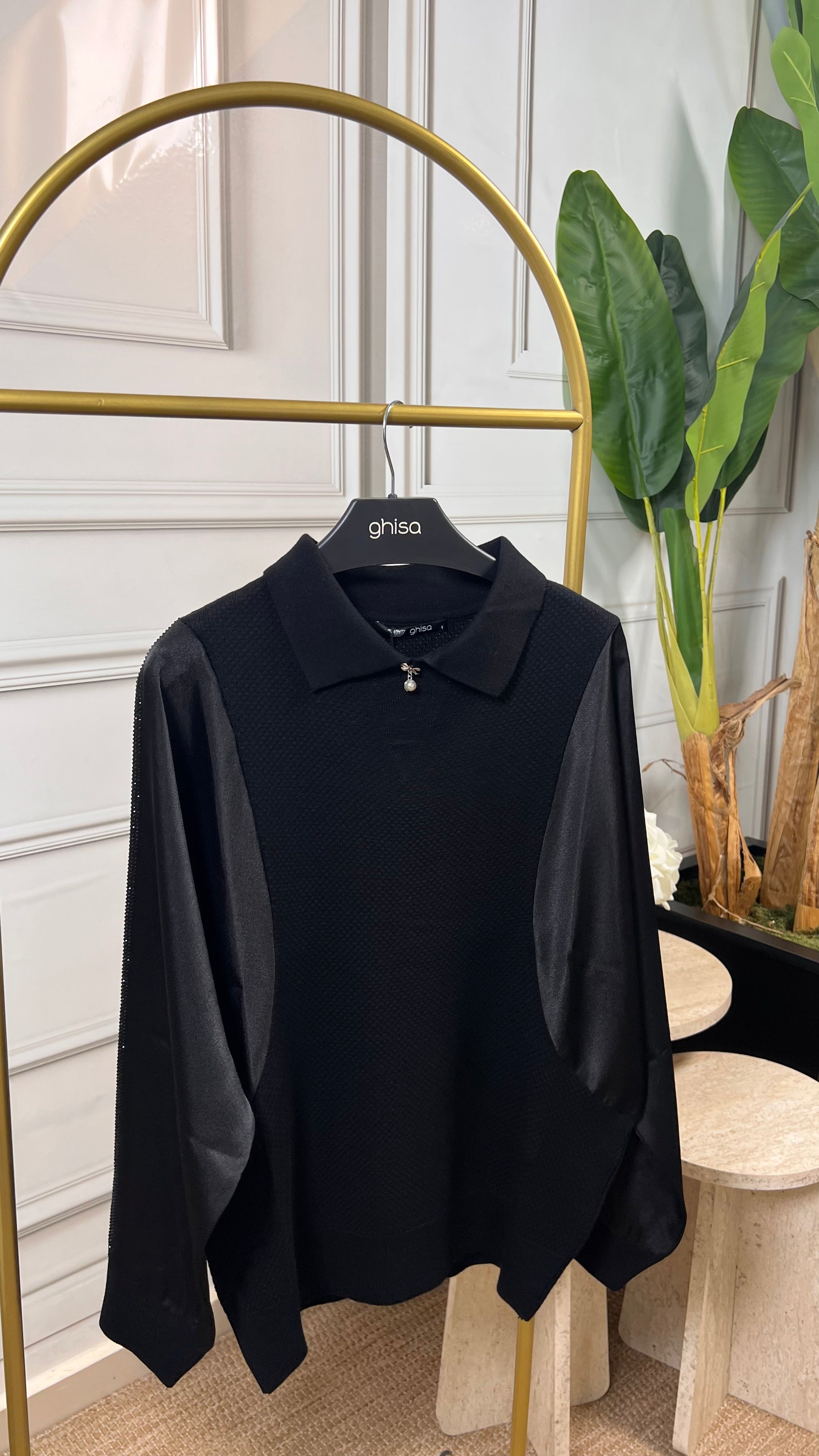 Ghisa Kolları Saten Taşlı Polo Yaka Tunik