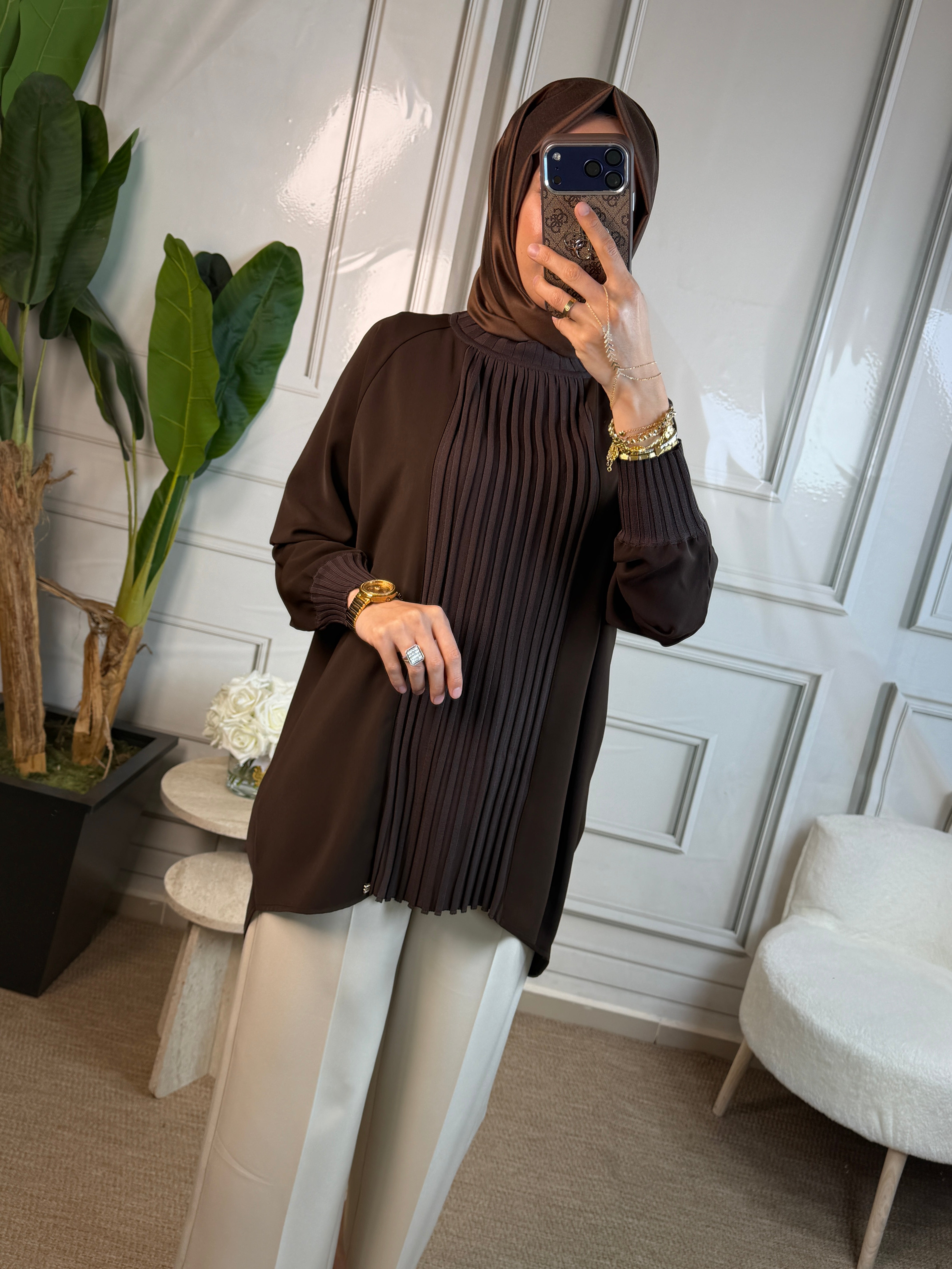 Ghisa Tunik
